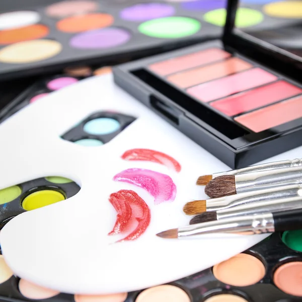 Professional tools for make-up artist