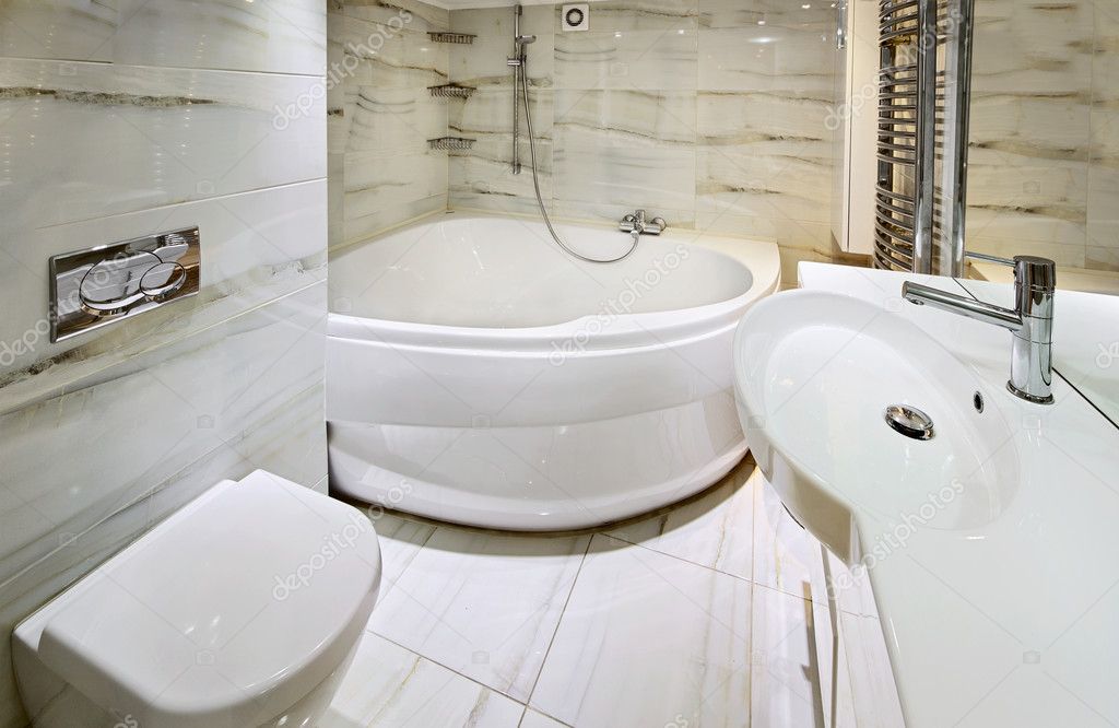 Interno del bagno moderno bianco con jaccusi — foto stock ... Bagni 2017