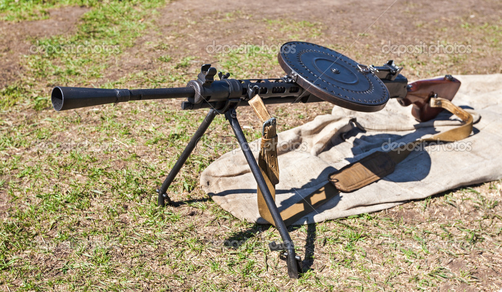 Soviet light machine gun (Degtyarev) (DP 27) (Model 1940) — Stock Photo