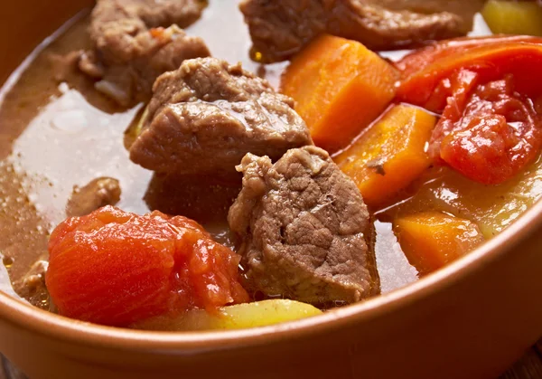 Old fashioned beef stew