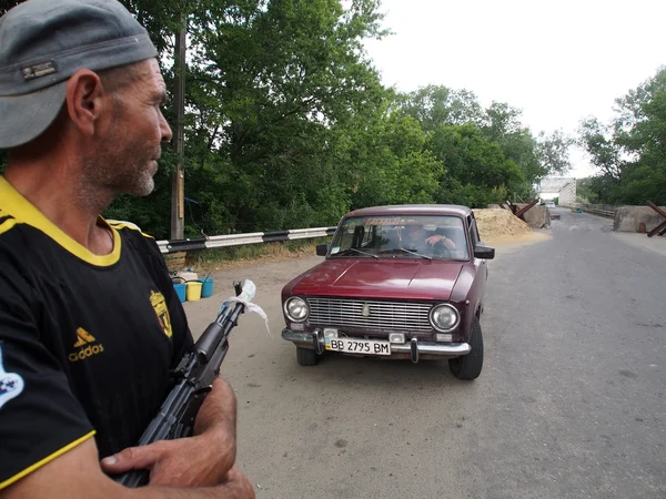 Army Southeast strengthens checkpoints, Statisa Luchanskaya, Ukraine