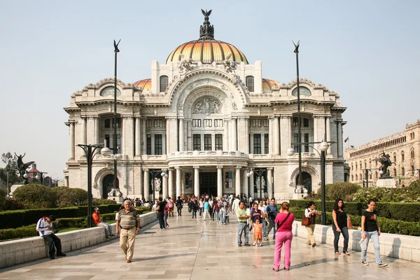 Palacio de Bellas Artes in Mexico City, Mexico.