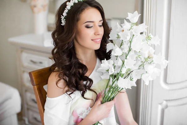 Pretty bride with bouquet