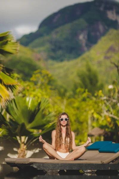 Meditation while on vacation in Hawaii.