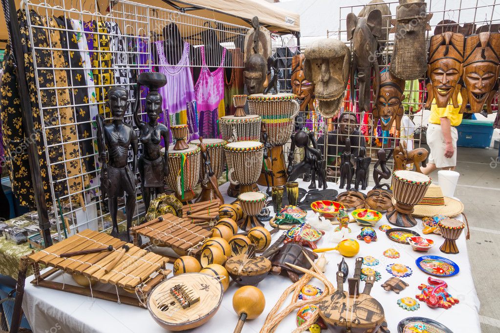 Souvenirs shop in New Orleans Stock Editorial Photo © Irin717 40084893