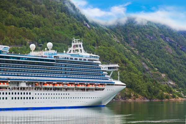 Ship in Geiranger fjord - Norway — Stock Photo #30777163