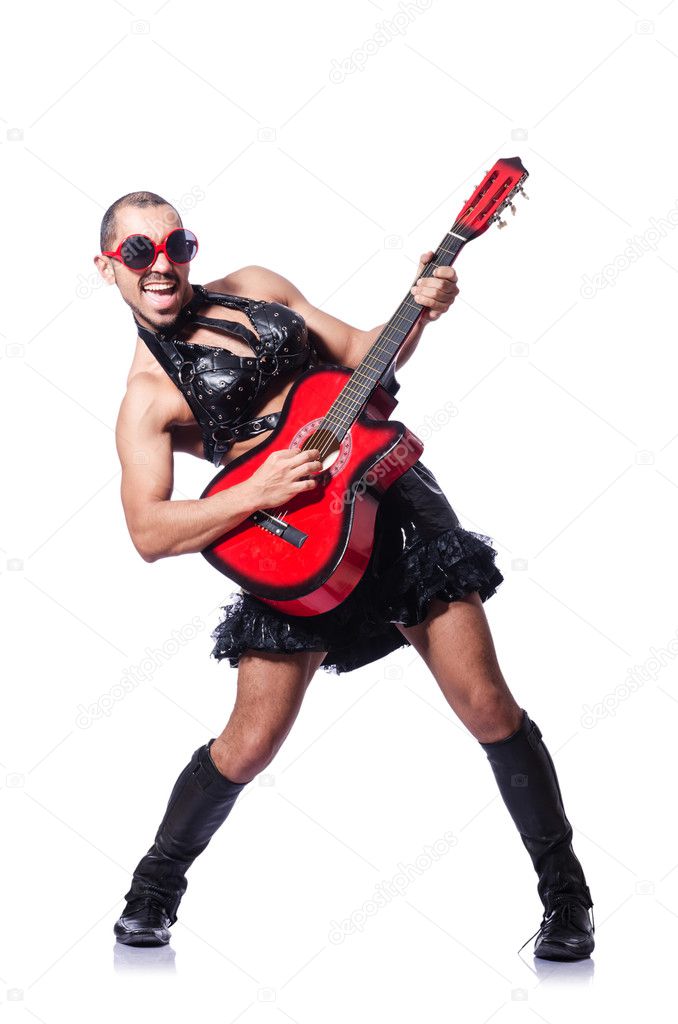 The man who wears only skirts and women's clothing | hotnaijanews