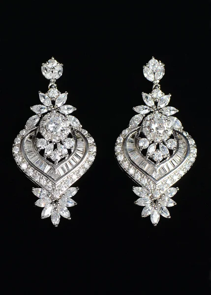 Silver earrings with jewels