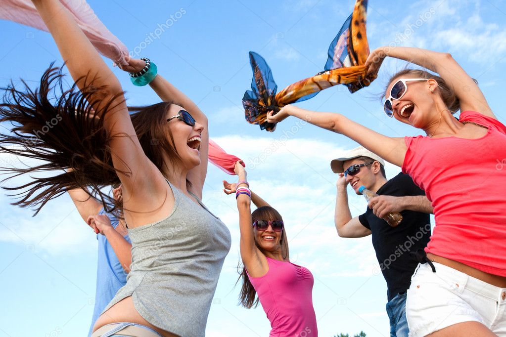 Group Travel Tours Young Adults