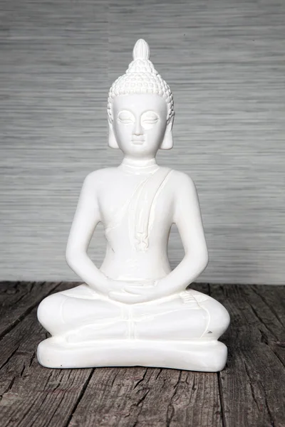 Seated statue of Buddha