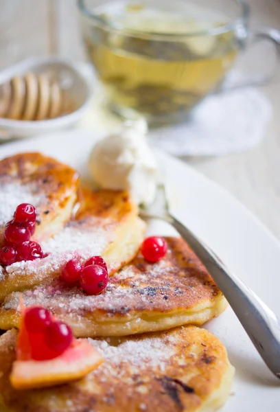 Pancakes with fruits