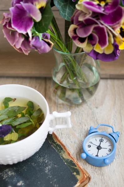Mint tea, violas flowers and Good morning note