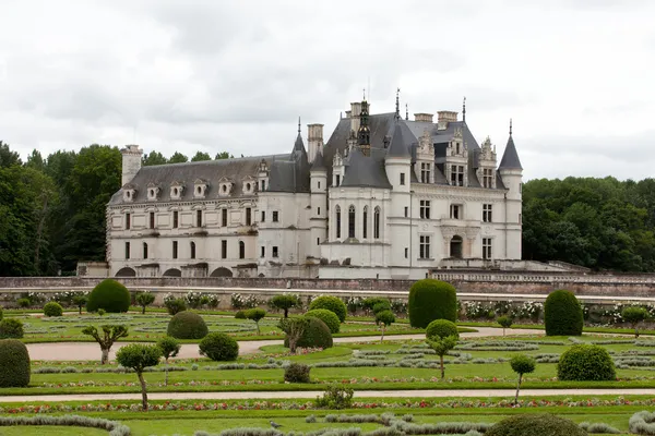 Garden and Castle of Chenonceau