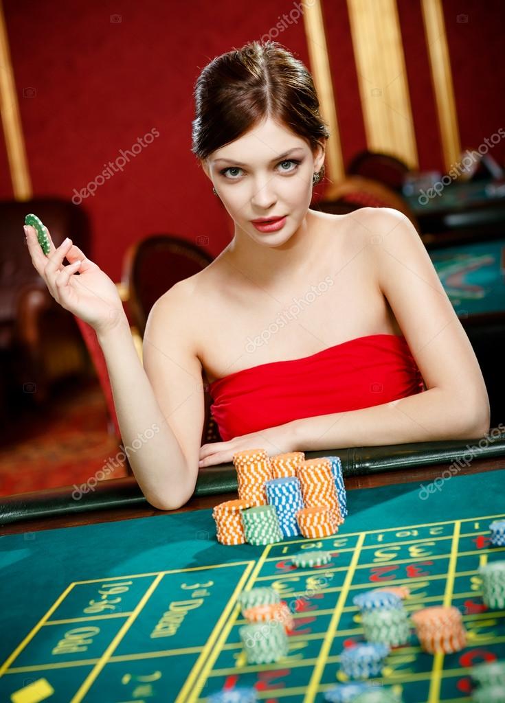 Играть в казино онлайн женщина