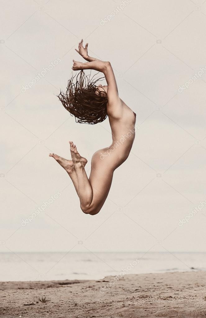 Jumping Nude Women 40