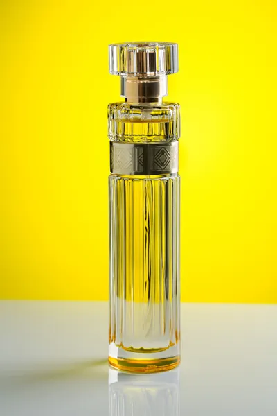 Cylindrical perfume bottle