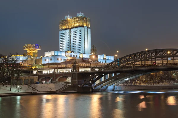 Evening Moscow. Luzhnetskiy bridge and the Academy of Sciences