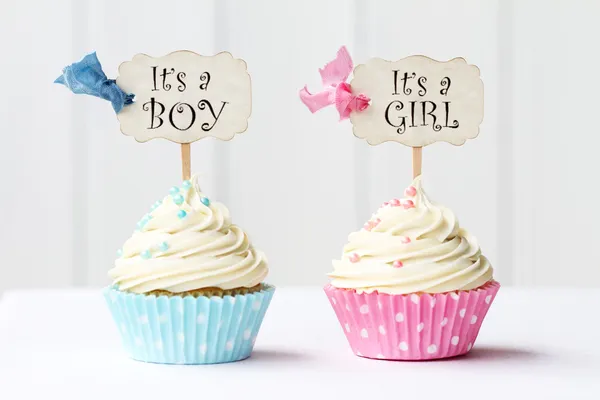 Baby shower cupcakes