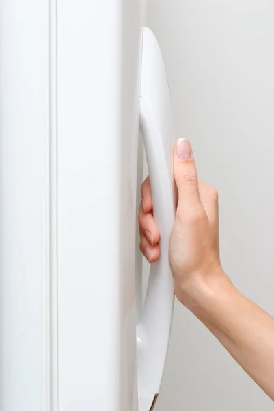 Hand opening refrigerator