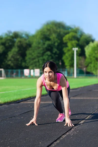 Woman on start position