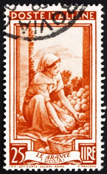 Postage stamp Italy 1950 Sorting Oranges, Sicilia