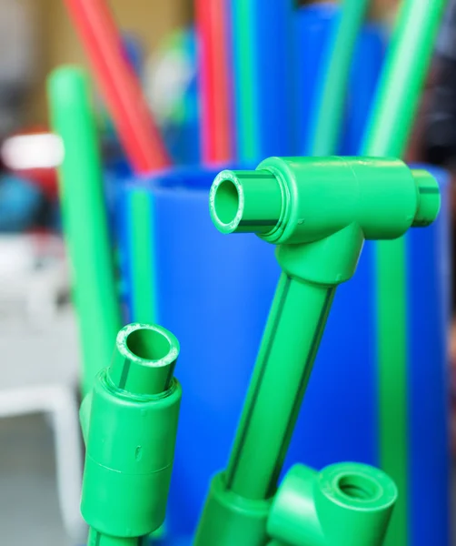 Polymer pipes and fittings