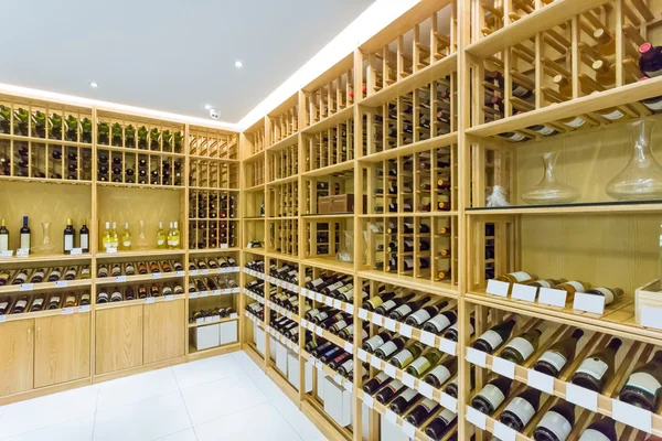 Wine cabinet