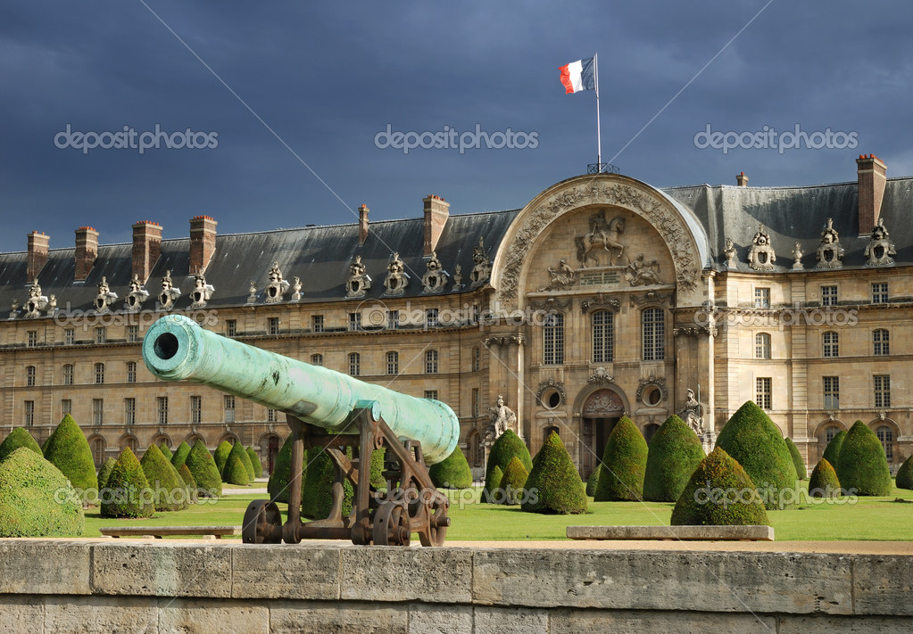 历史的大炮在本港就业辅导组荣军院博物馆在巴