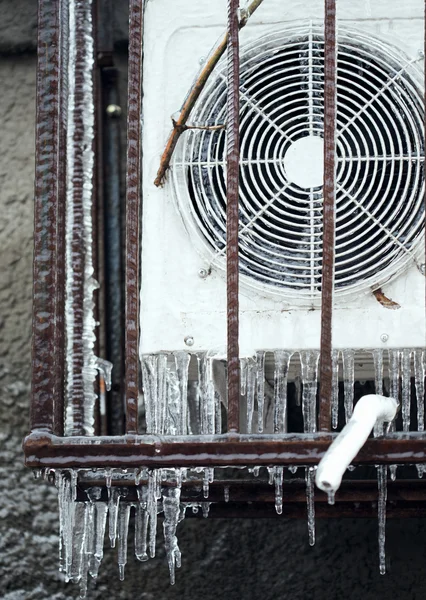 Air Conditioning frozen in ice