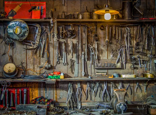 Vintage Tools Workshop
