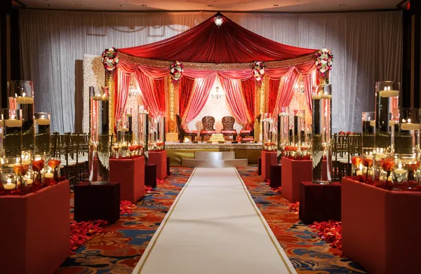 Indian wedding mandap ceremony