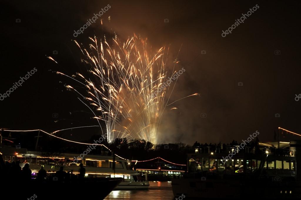 depositphotos_170000