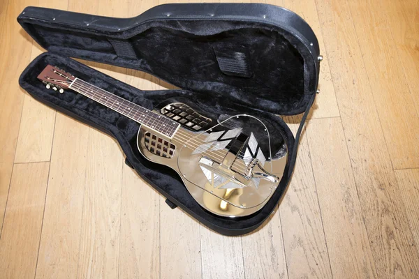 Resonator guitar in carry case