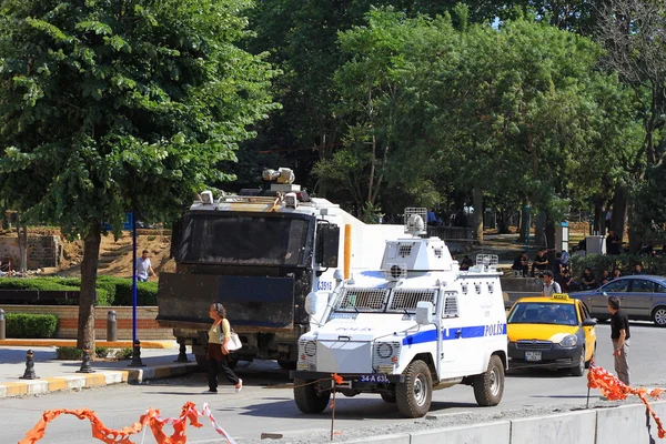 Police vehicles in front of Gezipark