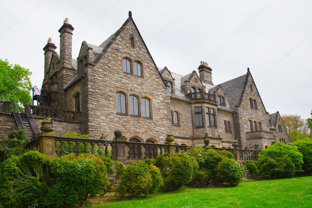 Long Island NY Historic Mansion — Stock Photo © littleny 25156309