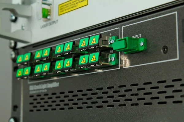 SC fiber optic adapters covered against high optical power