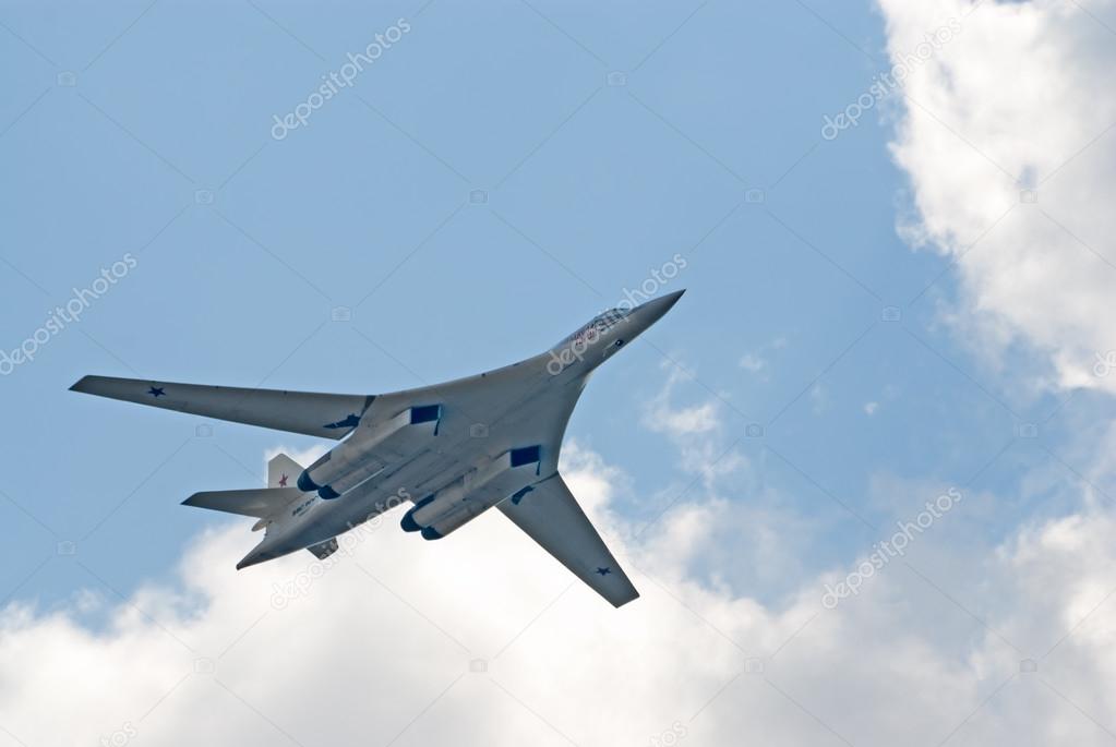 Tu 160 blackjack strategic bomber