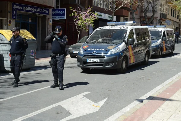 Ensure public order police in voremya student demonstration in Alicante.