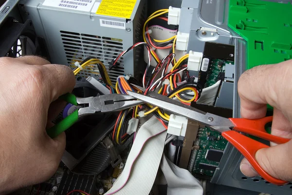Repairing computer CPU