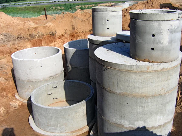 Concrete rings for water or draw-wells