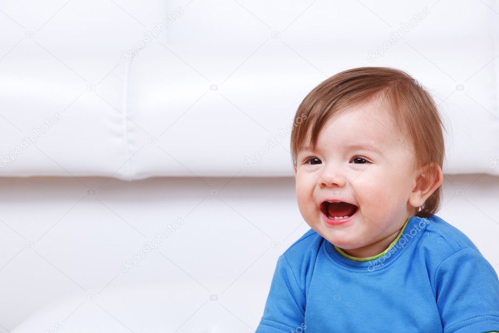 小宝宝男孩姓胡,俊字辈找个寓意好点的字最好