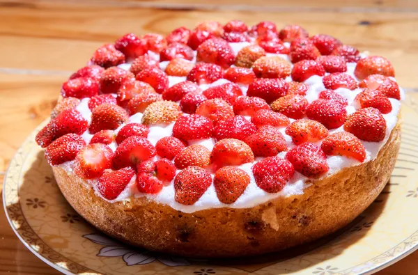 Strawberry pie