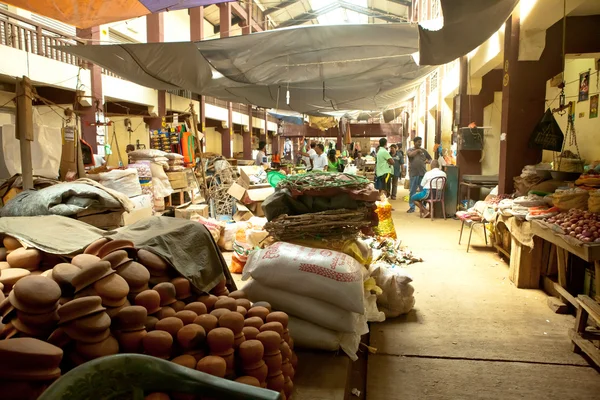 Local market in Sri Lanka - April 2, 2014