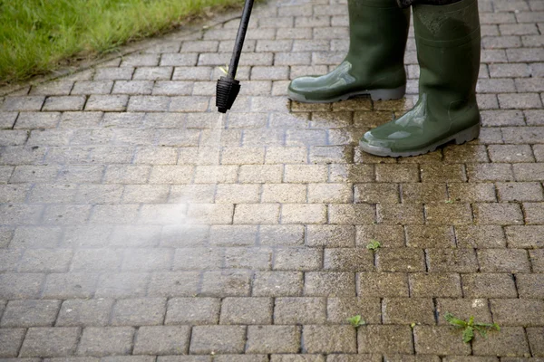 High Pressure Cleaning - 1