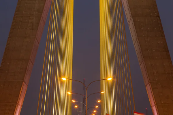 Lighting on the bridge