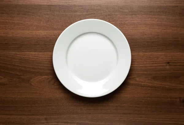 Empty plate with copy space