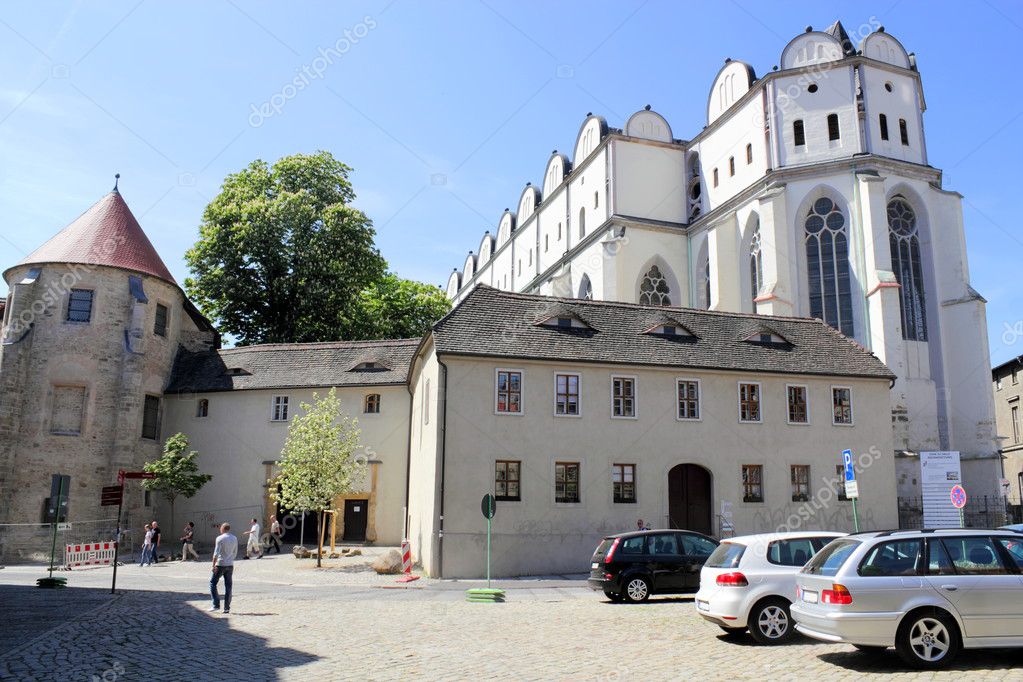 Er Sucht Ihn In Halle Saale Germany