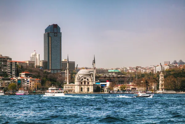 Istanbul cityscape with Nusretiye Mosque
