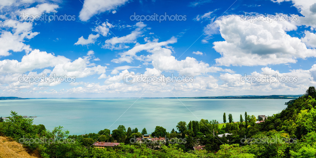   depositphotos_491143