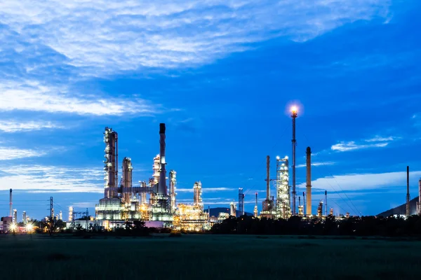 Oil refinery plant at twilight morning